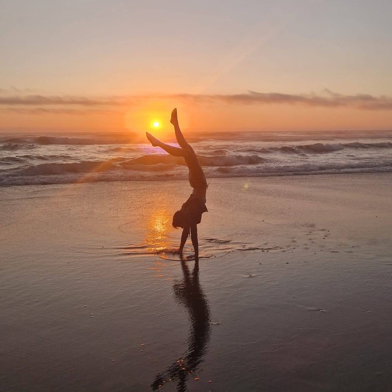 Réka at sunset on the beach